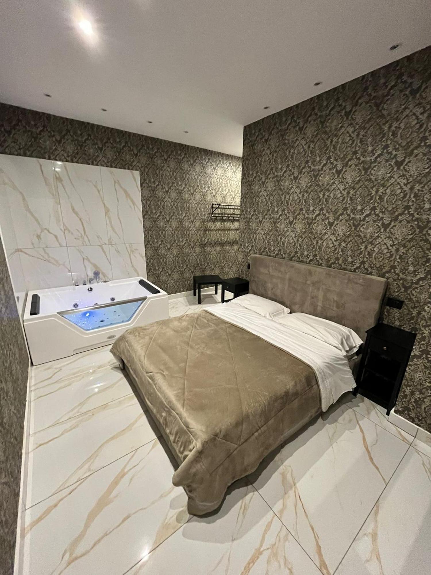 Life Hotel Casalnuovo Di Napoli Exteriér fotografie
