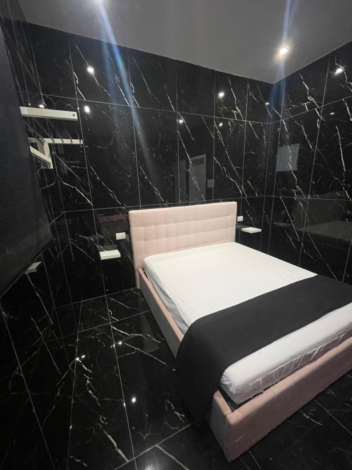 Life Hotel Casalnuovo Di Napoli Exteriér fotografie